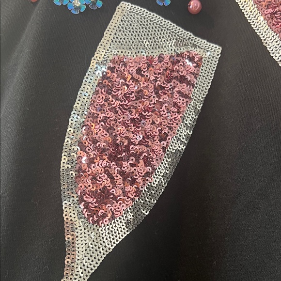 🩷Black Sequin Champagne Sweatshirt NWOT!🩷 - Picture 4 of 9